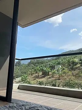 Helenbronwx online show from 01.15.25