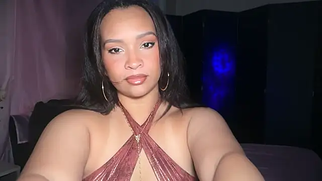 Snapshot of SashaEstrella chatting on 06.15.26 SashaEstrella online show from 06.15.26