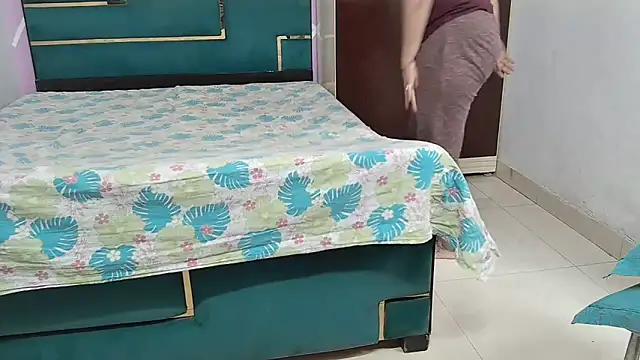 bhabhisexxy 880 online show from 10.17.25