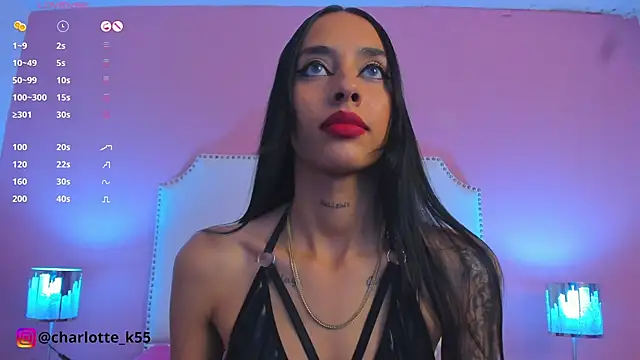 Snapshot of charlotte_kisss chatting on 12.24.24 charlotte kisss online show from 12.24.24