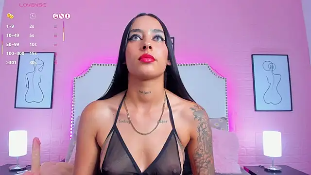 Snapshot of charlotte_kisss chatting on 09.13.25 charlotte kisss online show from 09.13.25