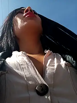 Astrid-- online show from 01.13.25