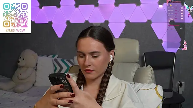 Snapshot of HarleyDeess chatting on 01.15.26 HarleyDeess online show from 01.15.26