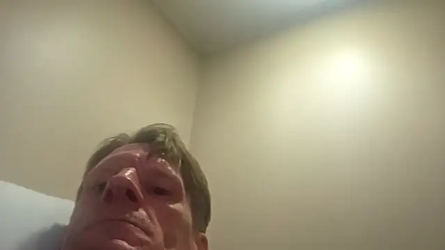 Snapshot of Travislovescum chatting on 03.01.26 Travislovescum online show from 03.01.26