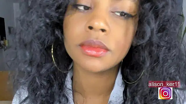 Snapshot of alison-ker3 chatting on 12.24.24 alison-ker3 online show from 12.24.24