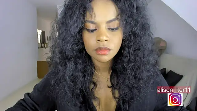 Snapshot of alison-ker3 chatting on 12.29.24 alison-ker3 online show from 12.29.24