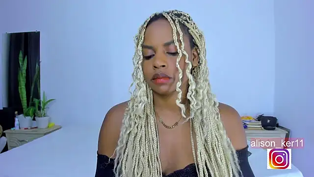 Snapshot of alison-ker3 chatting on 01.16.25 alison-ker3 online show from 01.16.25