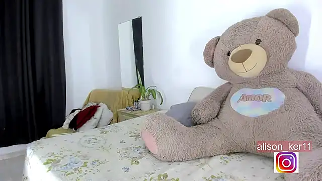 Snapshot of alison-ker3 chatting on 02.09.25 alison-ker3 online show from 02.09.25