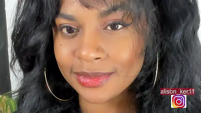 Snapshot of alison-ker3 chatting on 02.14.25 alison-ker3 online show from 02.14.25