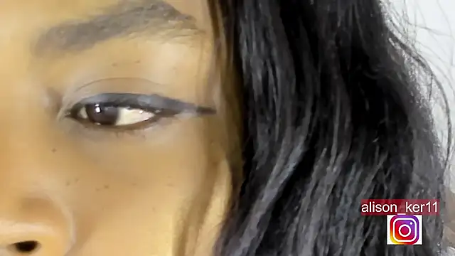 Snapshot of alison-ker3 chatting on 03.12.25 alison-ker3 online show from 03.12.25