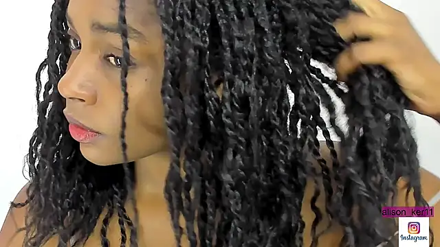 Snapshot of alison-ker3 chatting on 03.21.25 alison-ker3 online show from 03.21.25