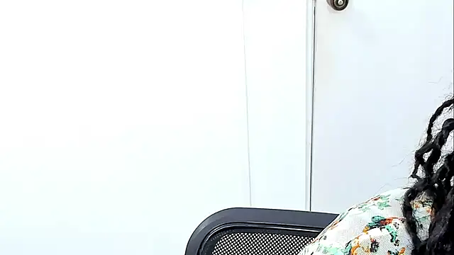 Snapshot of alison-ker3 chatting on 03.23.25 alison-ker3 online show from 03.23.25