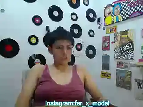 Snapshot of 9_Fernanda_9 chatting on 03.19.25 9 Fernanda 9 online show from 03.19.25