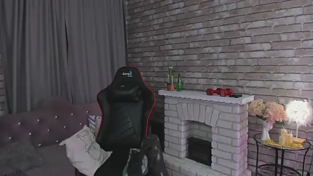 SarahCoksss online show from 10.23.25