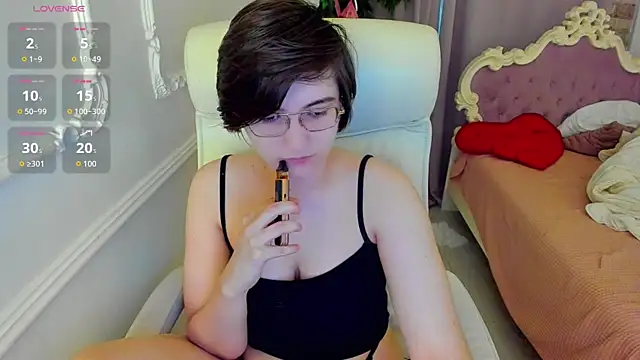 Lily Marlin online show from 07.26.26