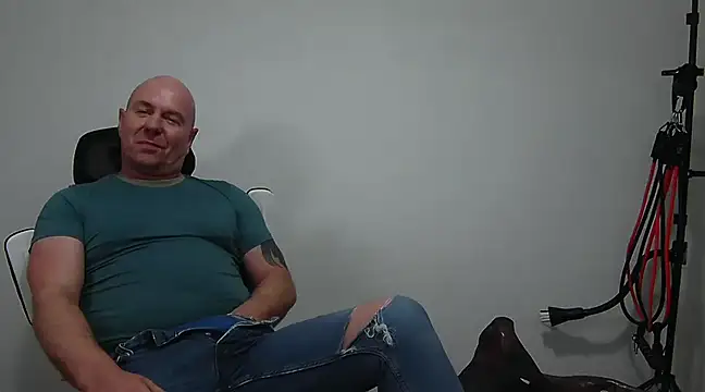 Snapshot of ManlyPrisonGuy chatting on 03.06.25 ManlyPrisonGuy online show from 03.06.25