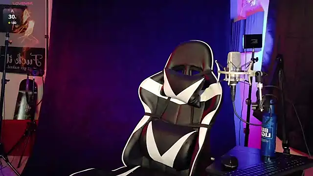 FiftyShadez online show from 04.17.26