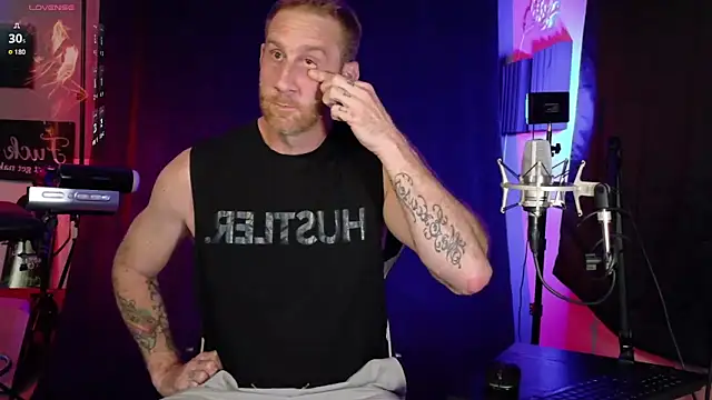 FiftyShadez online show from 04.18.26