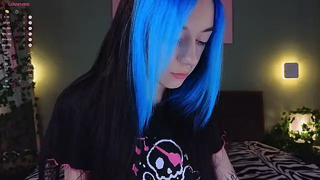 TristaRoht online show from 02.24.25