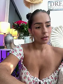 Mau White online show from 01.21.25