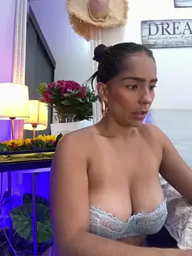 Mau White online show from 01.26.25