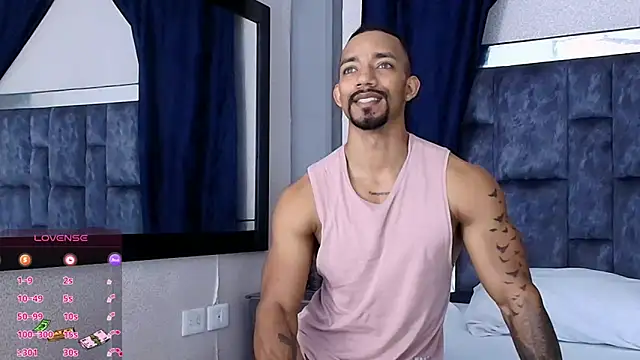 Snapshot of Manolo_Hot1 chatting on 01.16.25 Manolo Hot1 online show from 01.16.25