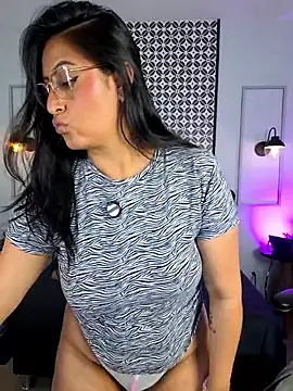 Amber gold  online show from 05.22.26