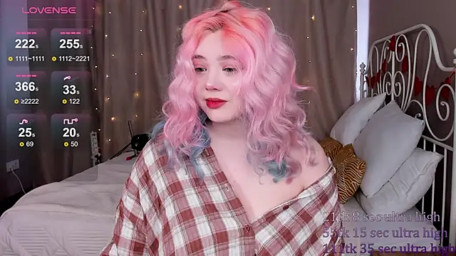   KawaiiYuki   online show from 02.21.25