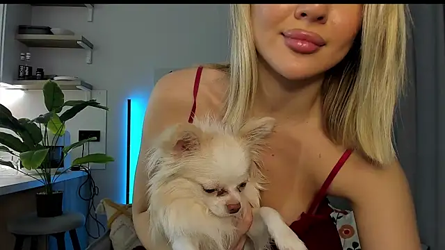 sarahphyllis online show from 10.16.25