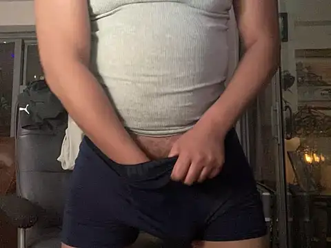 Snapshot of ThickDick_Daddy chatting on 03.20.25 ThickDick Daddy online show from 03.20.25