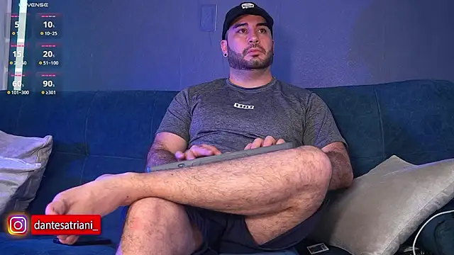 Snapshot of dantesatrianii chatting on 02.22.26 dantesatrianii online show from 02.22.26