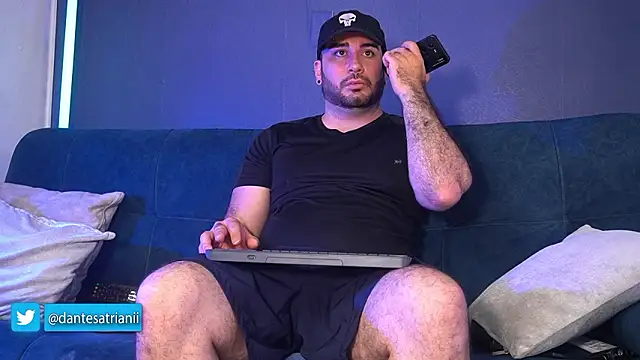 Snapshot of dantesatrianii chatting on 02.27.26 dantesatrianii online show from 02.27.26