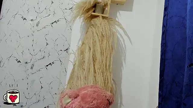 Snapshot of charis_hill chatting on 12.02.25 charis hill online show from 12.02.25