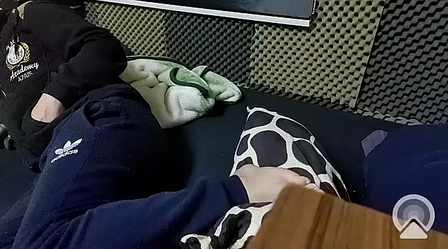 Arabeyes online show from 02.18.25