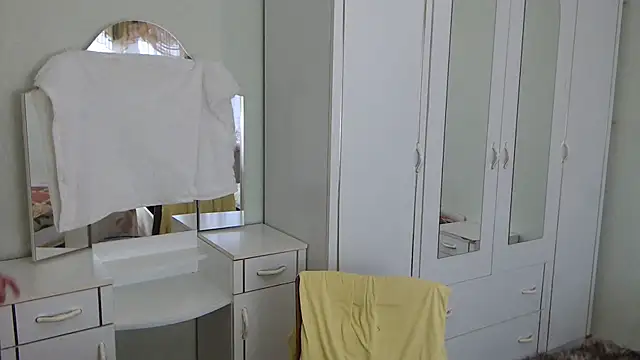 Zoro1999 online show from 12.11.24