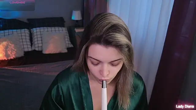 LancasterLady online show from 11.28.25