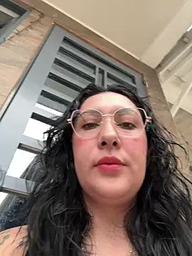 Snapshot of my-kitty chatting on 03.25.26 my-kitty online show from 03.25.26