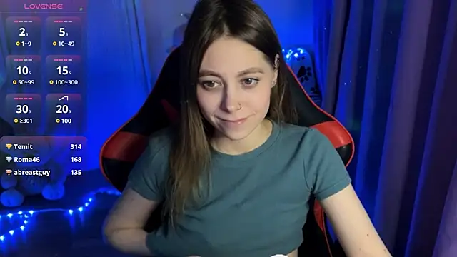 Snapshot of Natural_babe666 chatting on 03.01.25 Natural babe666 online show from 03.01.25