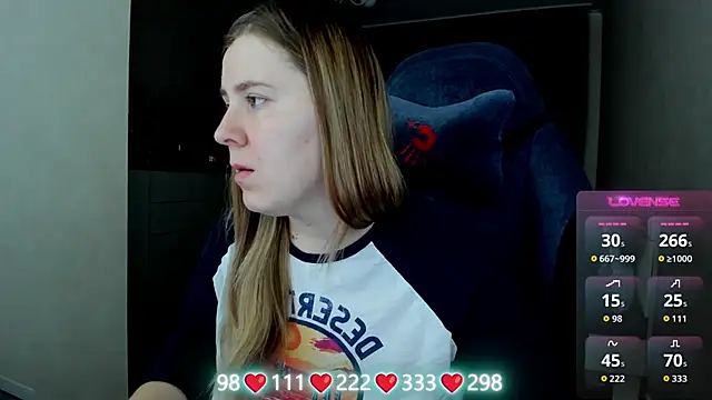 Olivia Munk online show from 03.04.26