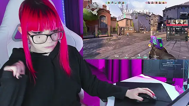 Snapshot of Yumi_Youkai chatting on 12.02.24 Yumi Youkai online show from 12.02.24