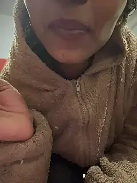 PARI Hun online show from 01.04.25