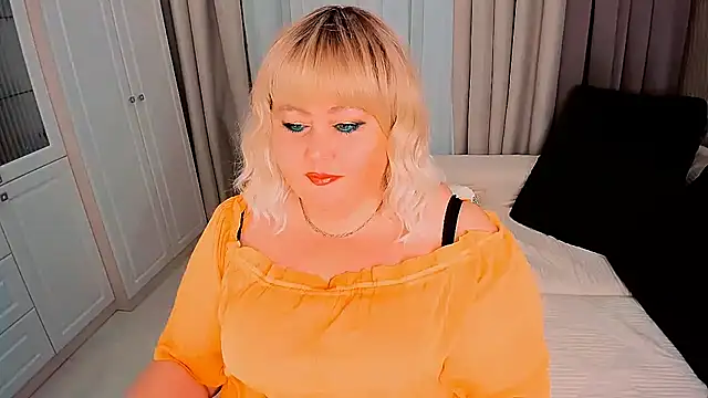 BIGTITSBBW online show from 02.04.25