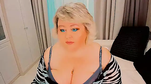BIGTITSBBW online show from 10.11.25