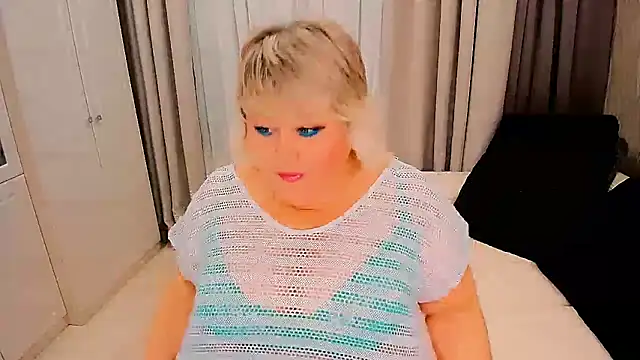 BIGTITSBBW online show from 10.21.25