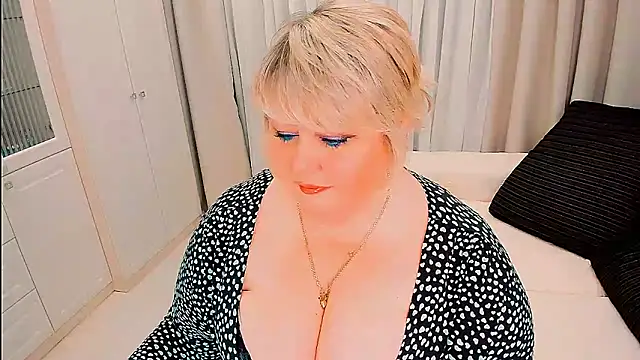 BIGTITSBBW online show from 03.17.26