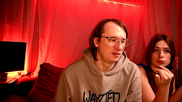 Claudia and elon  online show from 10.20.25