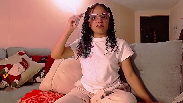 DAHLIA BROWNIE online show from 01.07.26