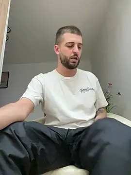 ElChapoGuzman95 online show from 03.19.25