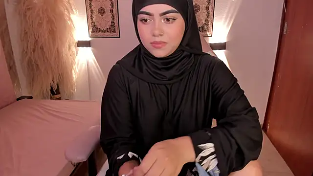 shayla 18 online show from 01.17.25