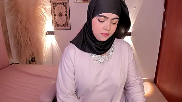 shayla 18 online show from 01.23.25